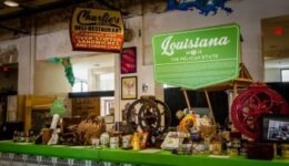 museum-drink-eat-exhibits