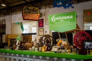 The Delicious Museum Where You Can Drink and Eat the Exhibits museum-drink-eat-exhibits