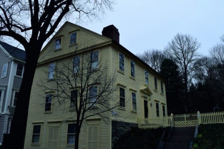 Shunned House. The well-maintained private home is a far cry from the decrepit crypt described by Lovecraft in “The Shunned House.”