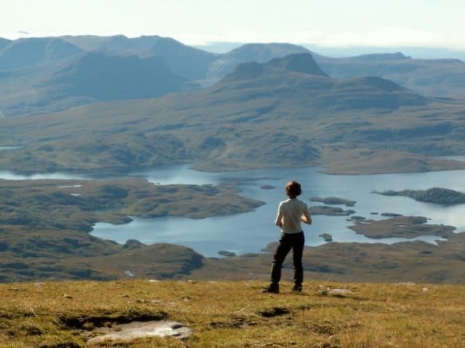 There are many lochs and mountains in Scotland