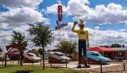 cowboys-cadillacs