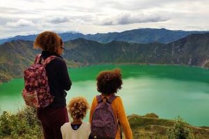 moms-daughters-travel