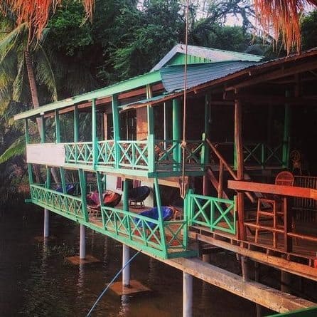 Arcadia Backpackers has 3 km of tubing on the river and rooms overlooking the water. 