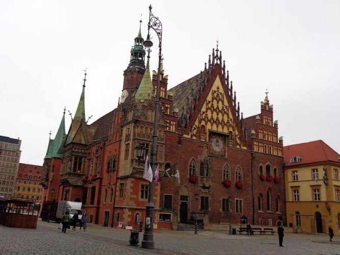 Another view of the Romanesque City Hall. 