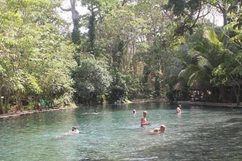 Ometepe pool 1