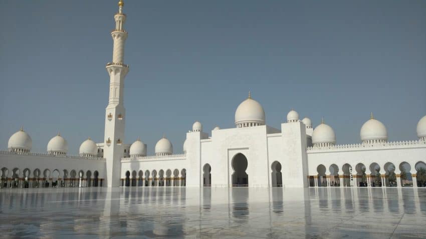 The inner courtyard of Sheikh Zayed Grand Mosque in Abu Dhabi. Eric Goodman photos.