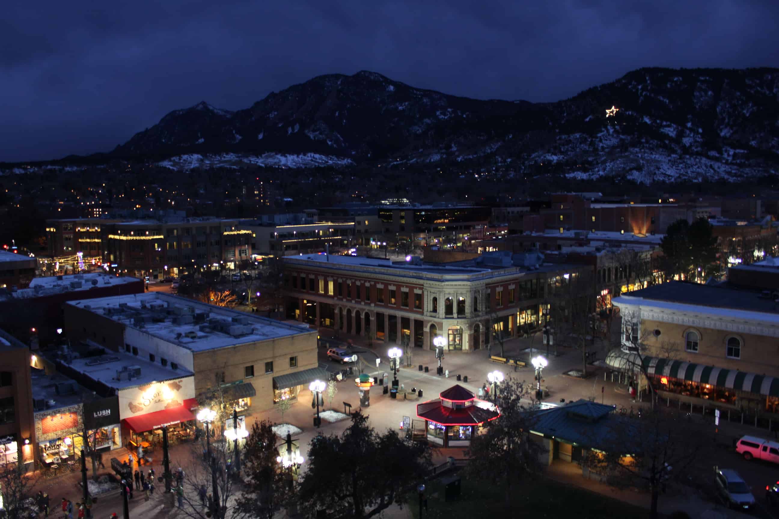 Boulder: A Town Where Fitness Is King 1 Boulder Colorado is a legendary city for fitness, microbrews and a relaxed lifestyle.