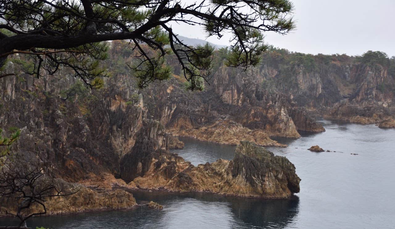 Senkakuwan Bay, Sado Island. Pawel Sewera photo.