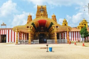 Nallur Kandaswamy Temple and it's impeccable architecture. Visitors must remove their shoes, and men their shirts as well before entering the temple.