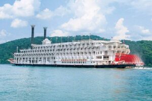 The American Steamboat Company's 'American Queen' Ship Photo: American Steamboat Company