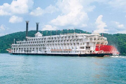 The American Steamboat Company's 'American Queen' Ship Photo: American Steamboat Company