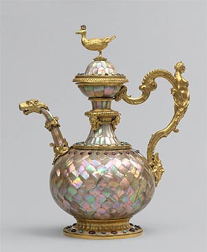 Attributed to Orazio Scoppa, Mother-of-pearl ewer, Gujarat, India, c. 1640.  