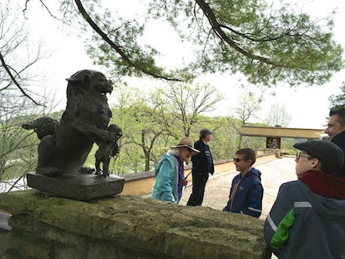 Foo dogs at Taliesin.