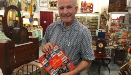 Allen Woodall wrote a book on metal lunch boxes. Jackie Sheckler Finch photos.