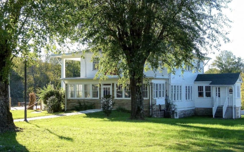 The York home is now a state park and museum in Pall Mall, Tennessee.