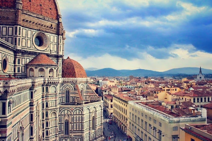Spend a day exploring Florence, a beautiful city in the heart of Tuscany. 