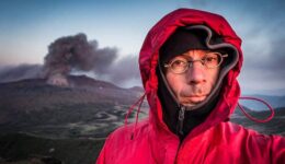 Portrait-Adrian-Rohnfelder