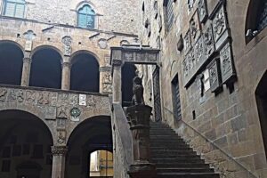 bargello-courtyard