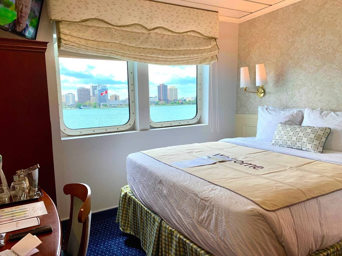 My stateroom boasts an extra-thick mattress and 600-count sheets.