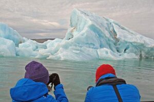 croker-bay-icebergs
