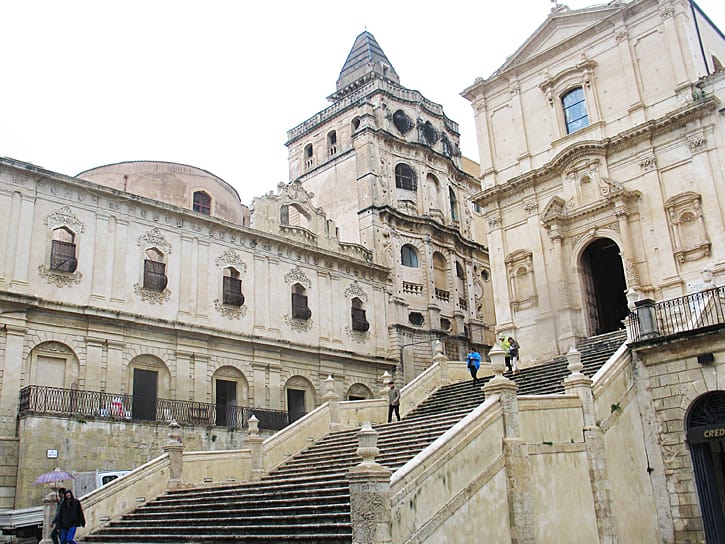 Exploring Noto on a rainy morning on Sicily. (Photo by Susan McKee)