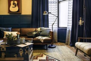The Writers Studio in the Hutton Hotel. Photo by Ilana Maurer.