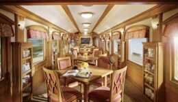deccan-odyssey-inside