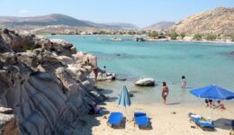 Paros Kolymbithres beach