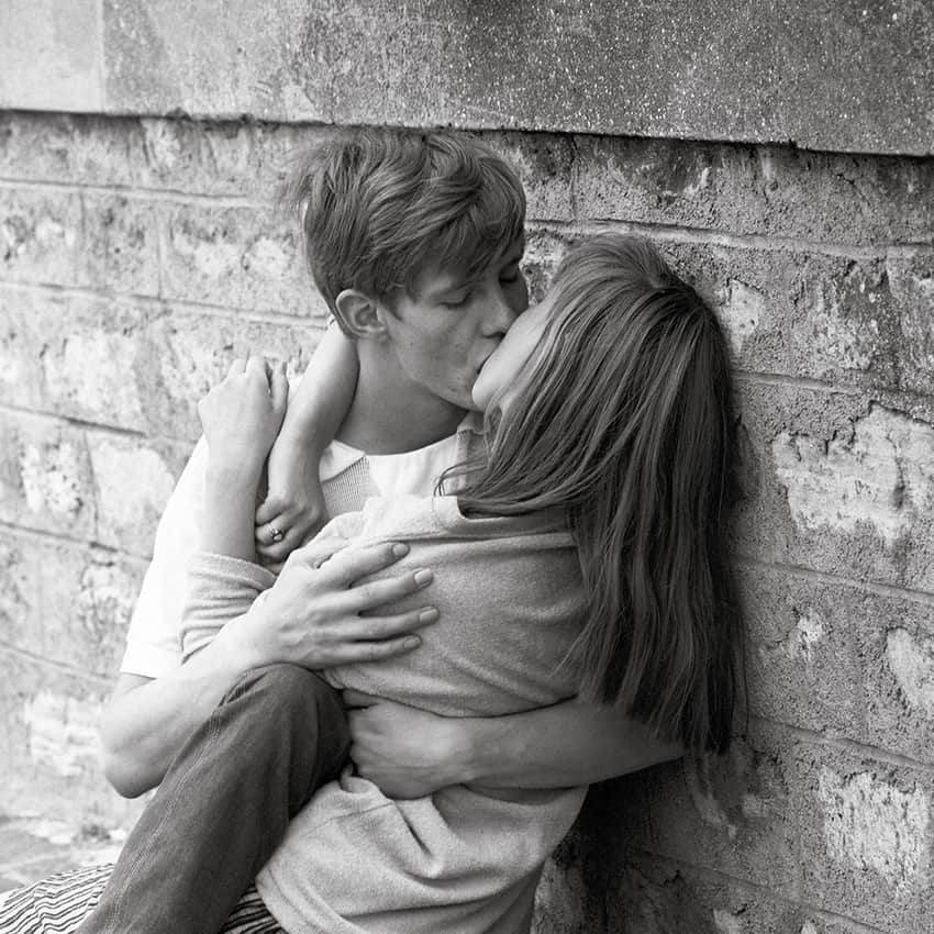 Young couple, Vert-Galant, Île de la Cité, 1961