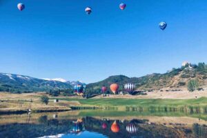 Snowmass Scenery with balloons
