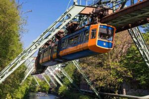 Schwebebahn Malte Reiter