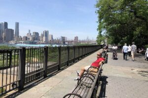 Brooklyn Heights promenade