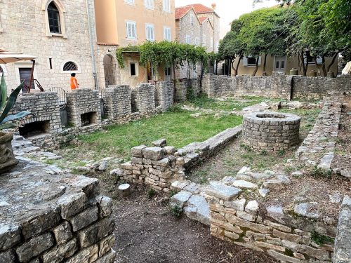 The old town tourism businesses have built up around ancient ruins left well-preserved.