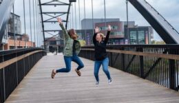 Bridge w girls