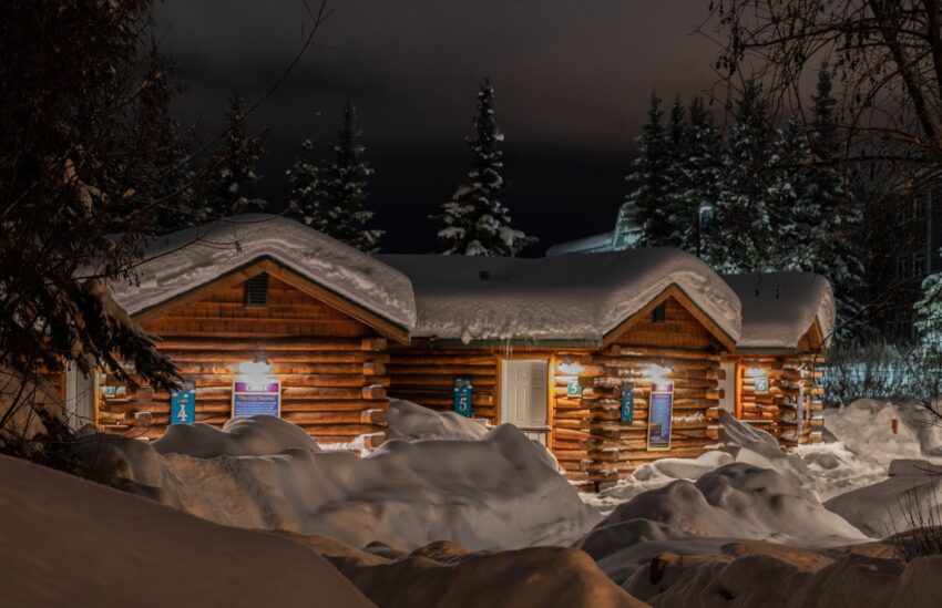 Pike's Waterfront Lodge sits on the banks of the Chena River in Fairbanks, and offers both hotel rooms and cozy cabin accommodations. aurora