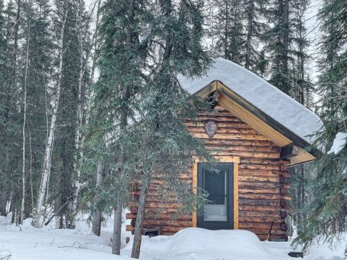 Coldfoot camp snowy cabin. Janna Graber photo.