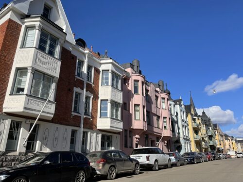 Finnish Art Nouveau on two-block long Huvilakuatu Street sought to blend traditional townscapes and nature into the city. 