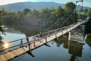 Buchanan-swing-bridge