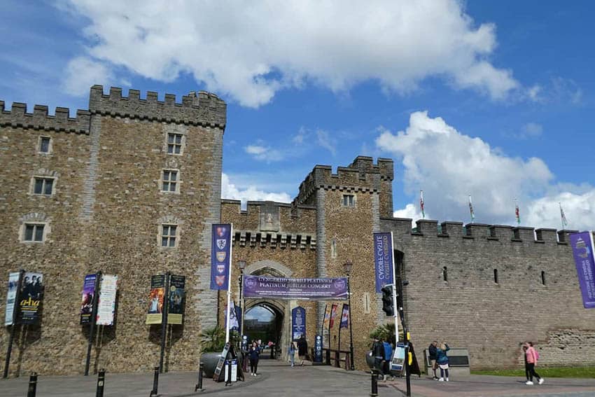 Cardiff Castle1