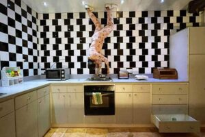 Curious-Corner-Upside-Down-Room