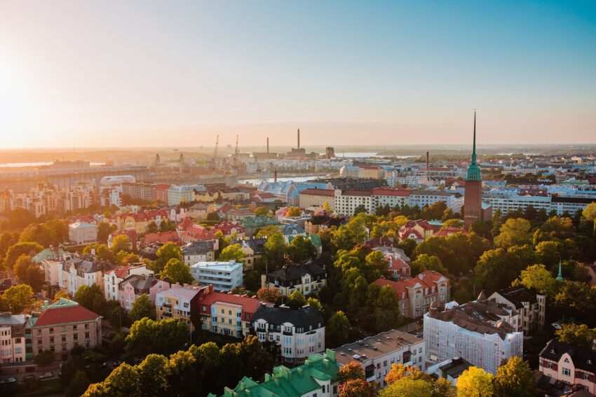 Info Helsinki Aerial view, Nature Capital of the World © Jussi Hellsten Visit Finland