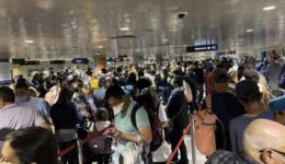immigration-lines