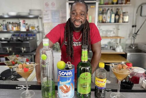 Mixologist Daryl Brooks and his prize-winning Tamarind Martini at Hot Spot S. Kurtz French St. Martin