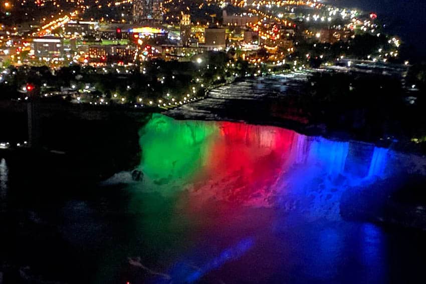 American side lighting at Niagara