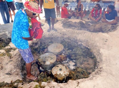 ma’a Tahiti cooking TabHauser