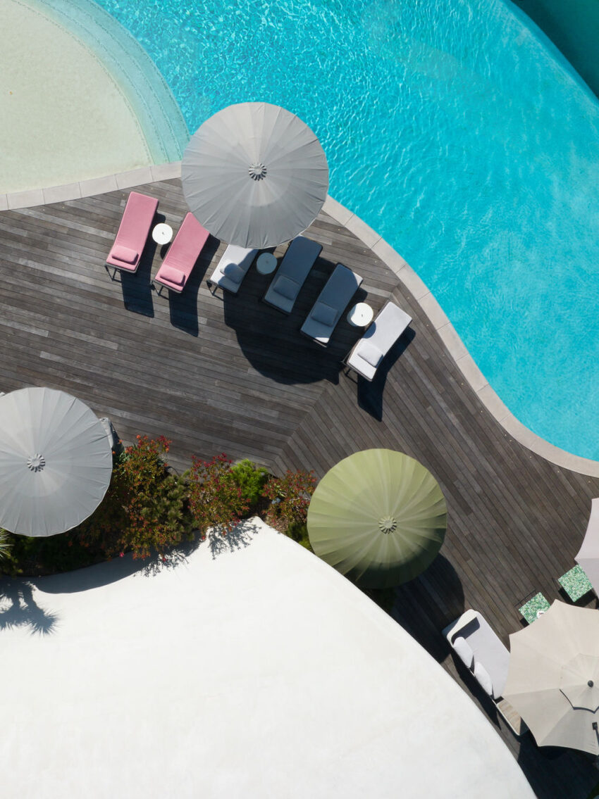 Lollipop•Malibu, California,USA.- Completed property for Robert Downey Jr in Malibu made of a Binishell