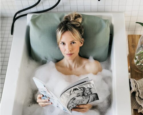 Valentines Ideas for Intrepid Travelers: Like You 10 Badesoft bath pillow