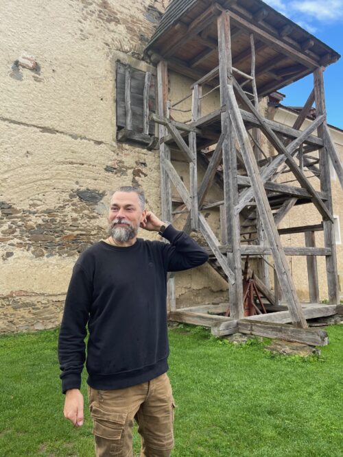 Ondřej Slačálek, in front of his castle in Malesov, Czech Republic.