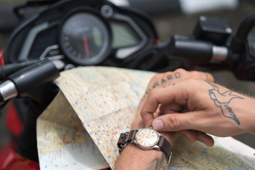 Horologists Want to Know: Watch Time Is It? 1 What Watch do you wear?