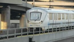 How to get to JFK Airport: Take the JFK Airtrain. Ad Meskens photo.